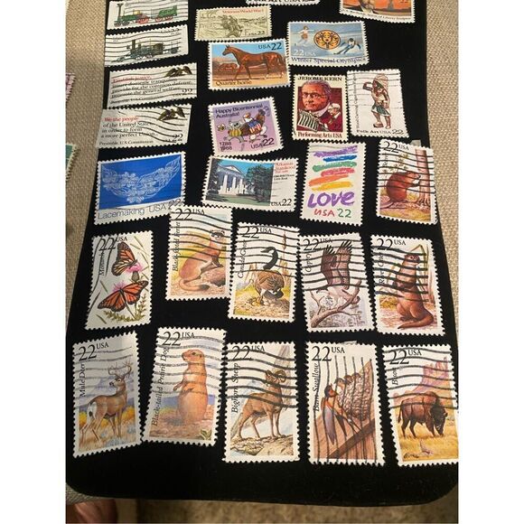 U. S. Postage Stamps 22 cents Cancelled Stamps Set of 35 - Picture 3 of 7